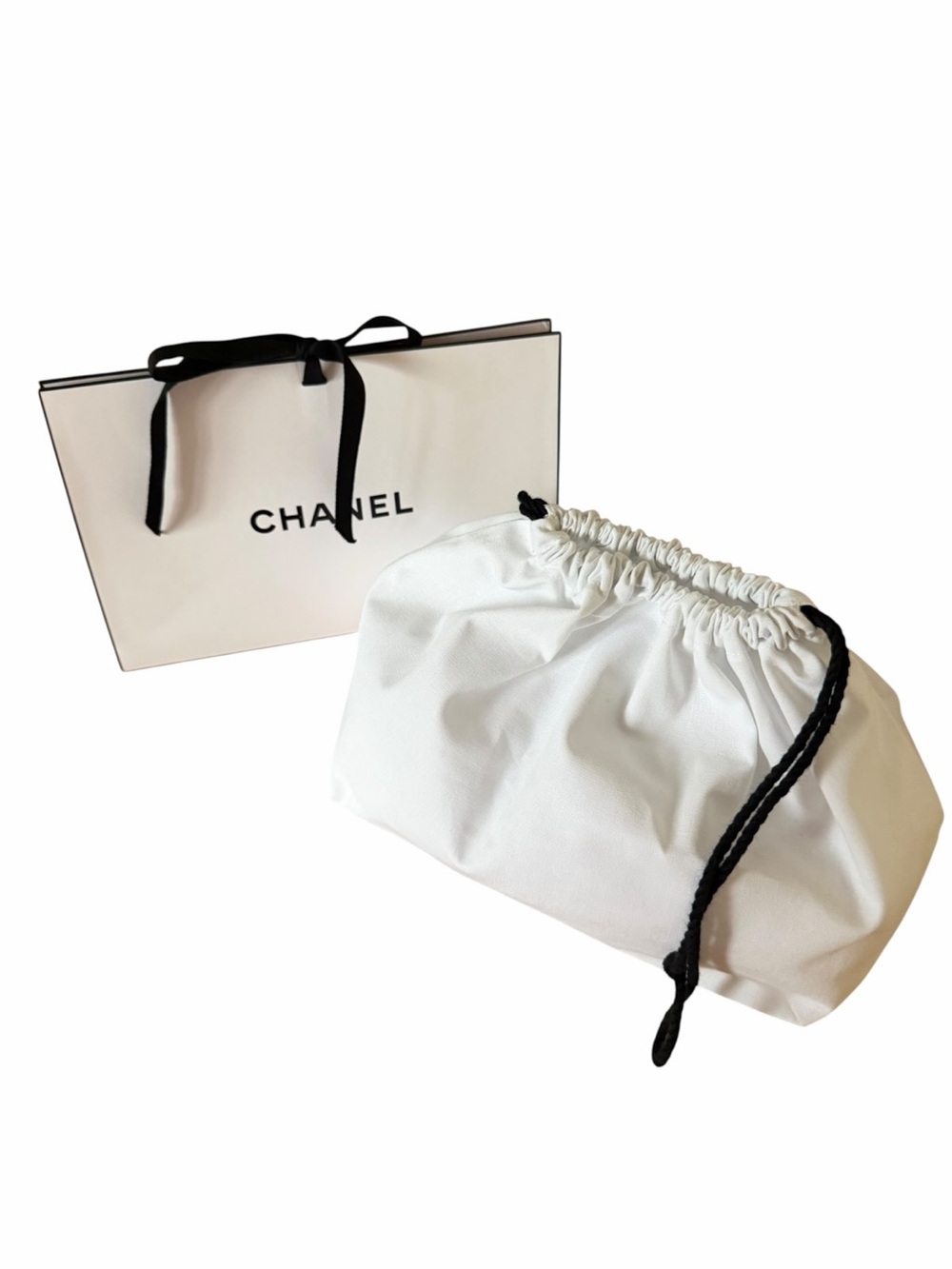 CHANEL White Drawstring Pouch and Gift Box